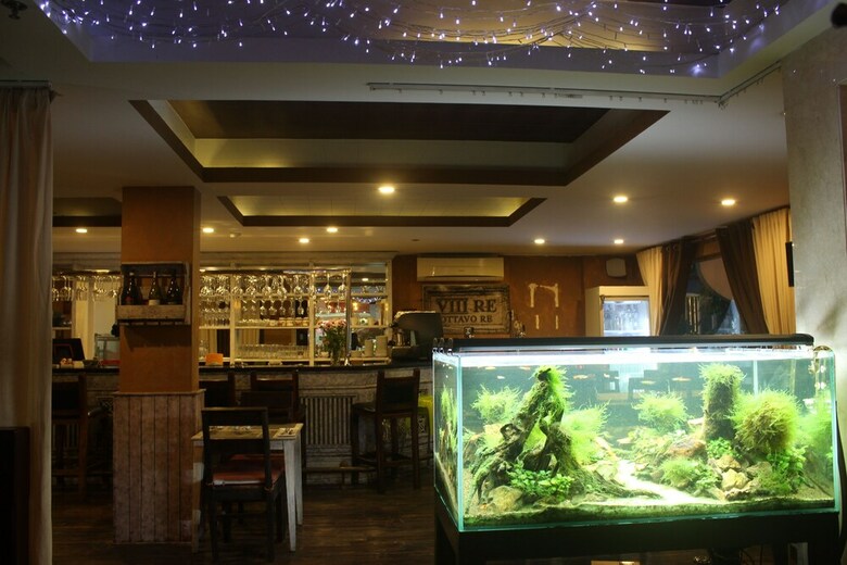 Crown Diamond Hotel