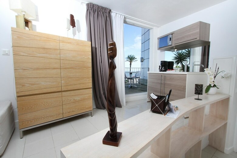 Bleu Mer Duplex Et Suites