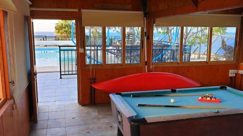 Astrofegia Beach Villa