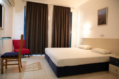 West End Hotel