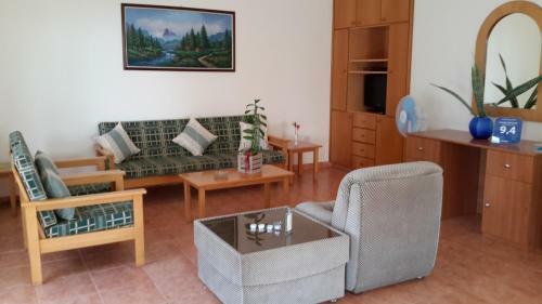Georgias Apartments