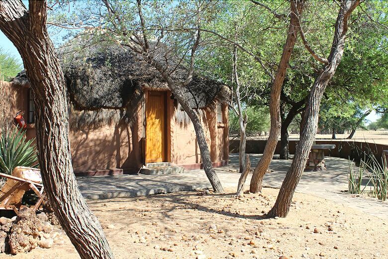 Posada Harnas Wildlife Foundation