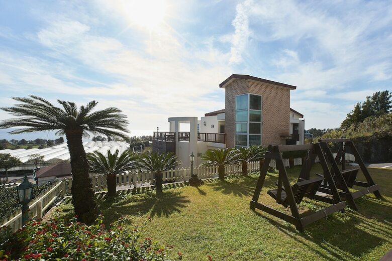 Hotel Fourseason Pension