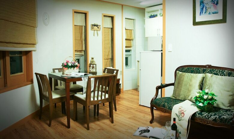 Hotel Fourseason Pension