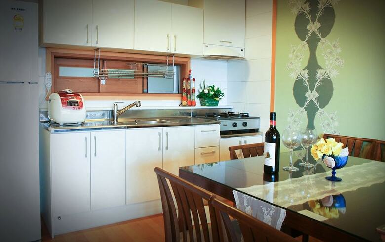 Hotel Fourseason Pension