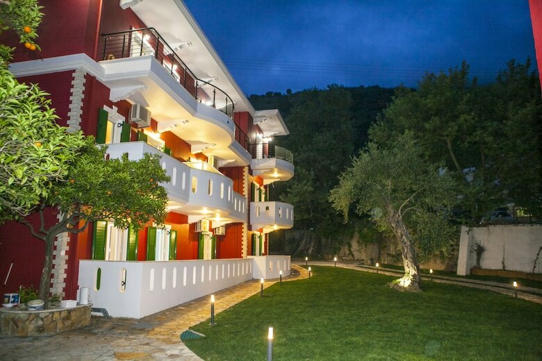 Hotel Oasis Exclusive