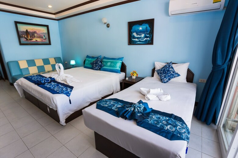Hotel Grand Orchid Inn