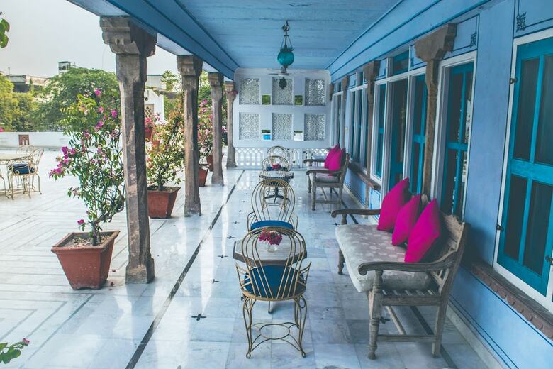 Hotel Diggi Palace