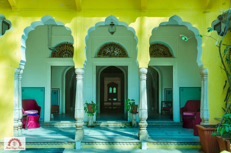Hotel Diggi Palace