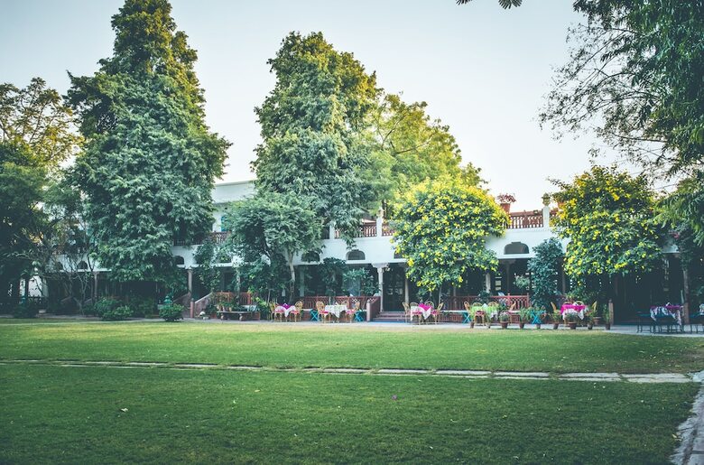 Hotel Diggi Palace