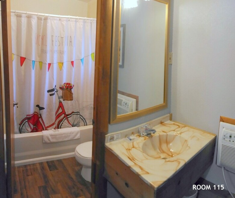 Hotel Buffalo Lodge Bicycle Resort