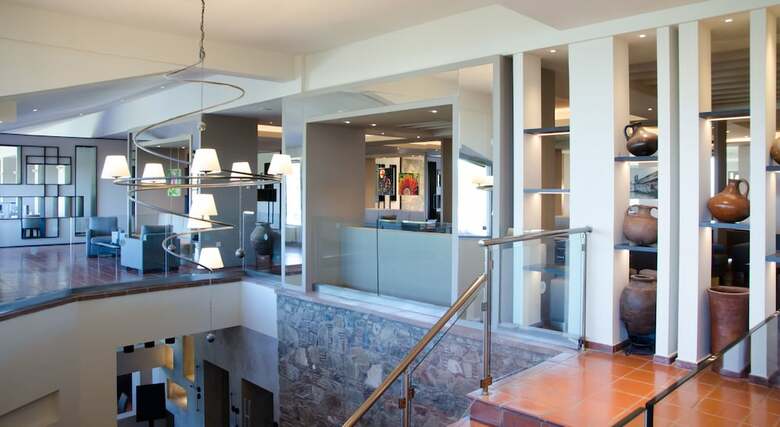 Rodon Hotel And Resort
