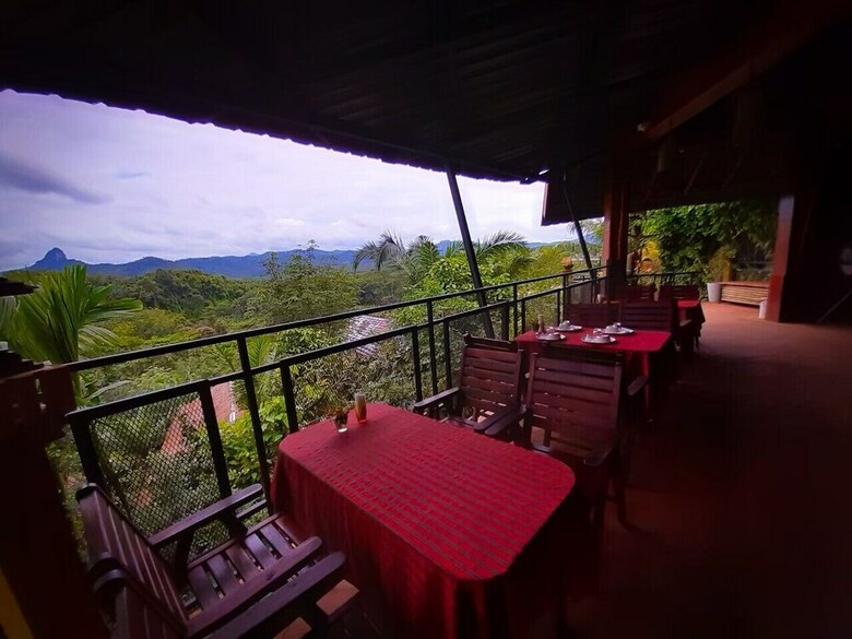 Apartamento Khaosok Boutique Camps