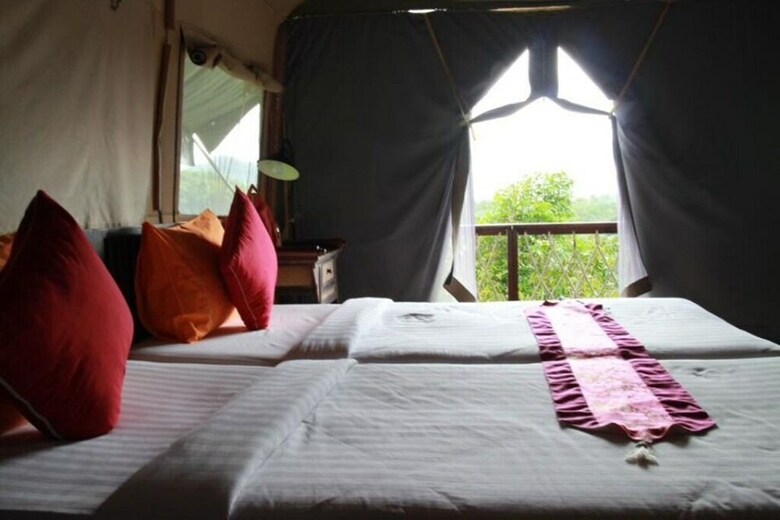 Apartamento Khaosok Boutique Camps