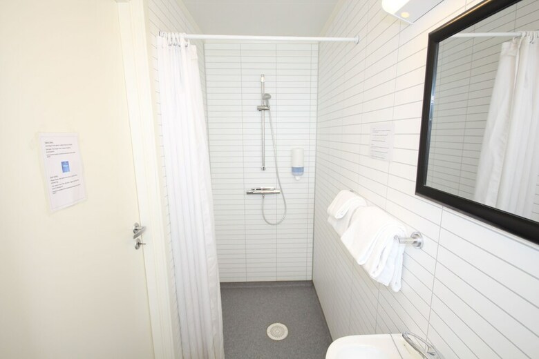 City Hotell
