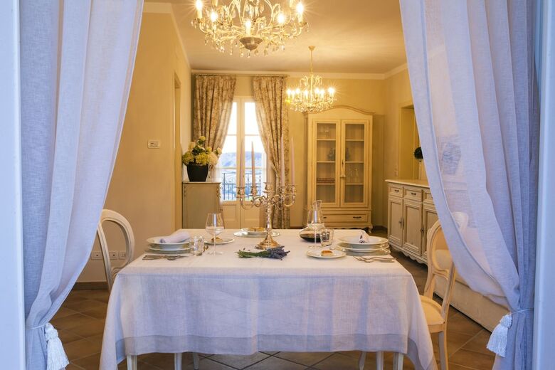 Posada Borgo Cond� Wine Resort