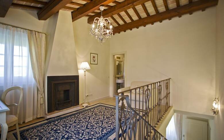 Posada Borgo Cond� Wine Resort