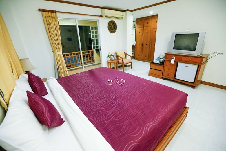 Hotel Hua Hin White Villa