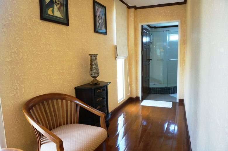 Hotel Hua Hin White Villa