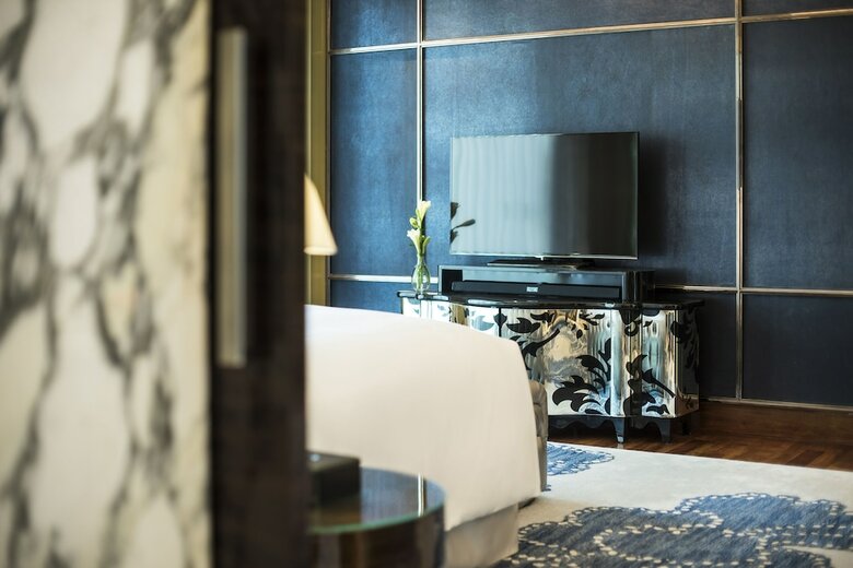 Hotel The Reverie Saigon