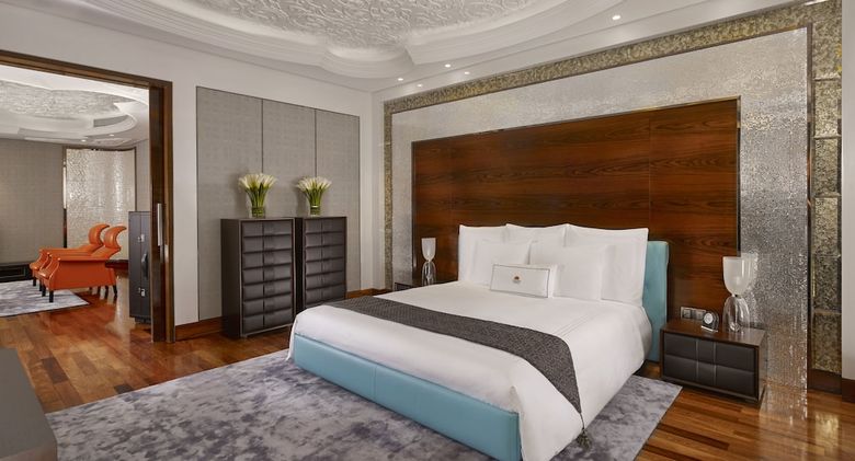 Hotel The Reverie Saigon