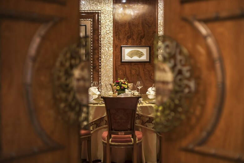Hotel The Reverie Saigon