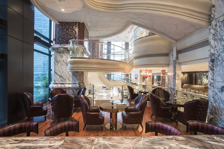 Hotel The Reverie Saigon