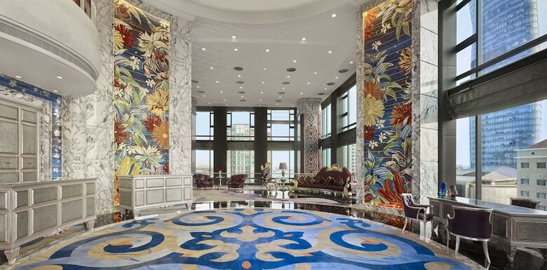 Hotel The Reverie Saigon