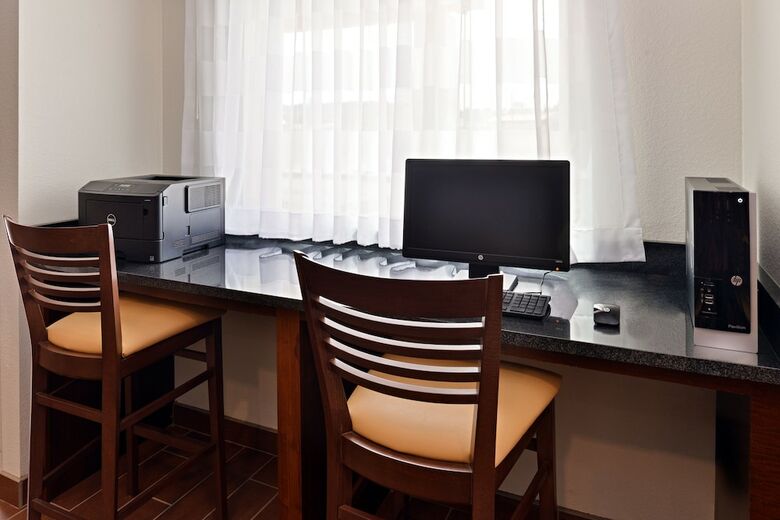Hotel Mainstay Suites Meridian