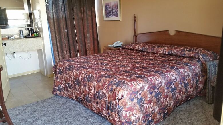 Motel Lakeview Inn & Suites