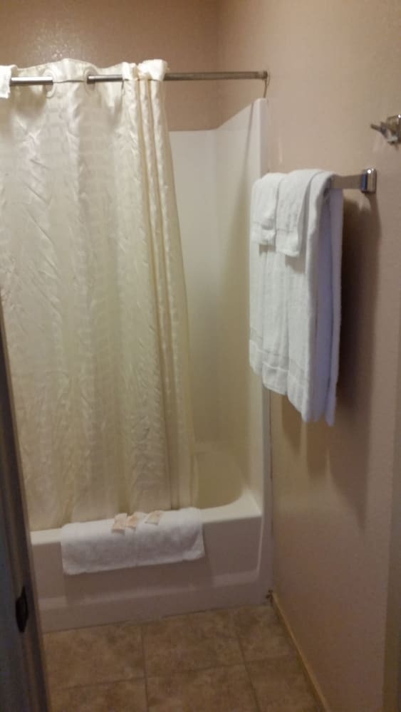 Motel Lakeview Inn & Suites