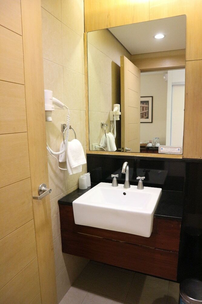 Boracay Sands Hotel