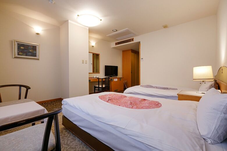 Hotel New Tsuruta