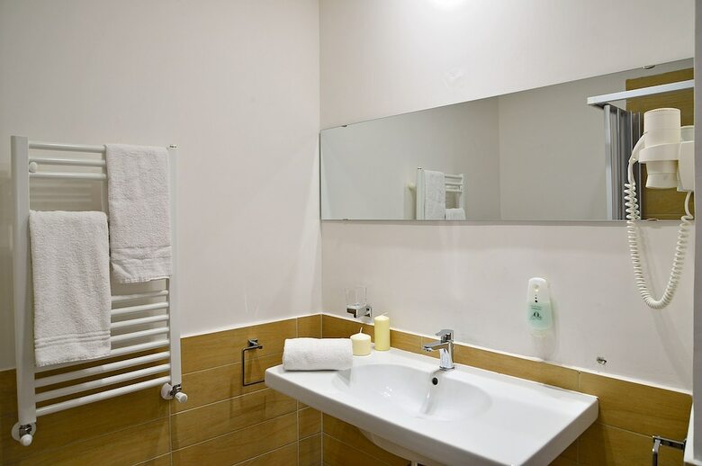 B&B 94rooms Vatican Vigliena