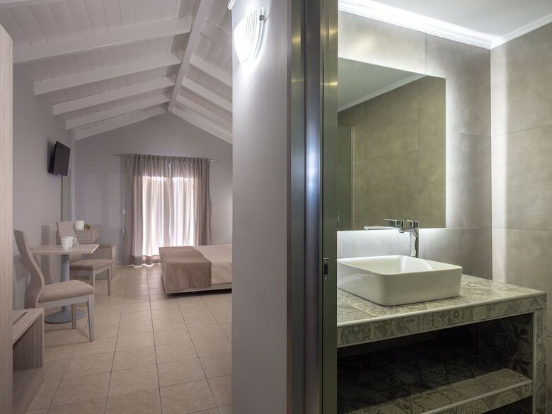 Aparthotel Atlantis Hotel