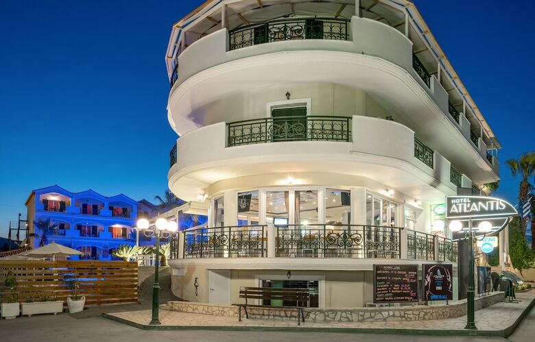 Aparthotel Atlantis Hotel