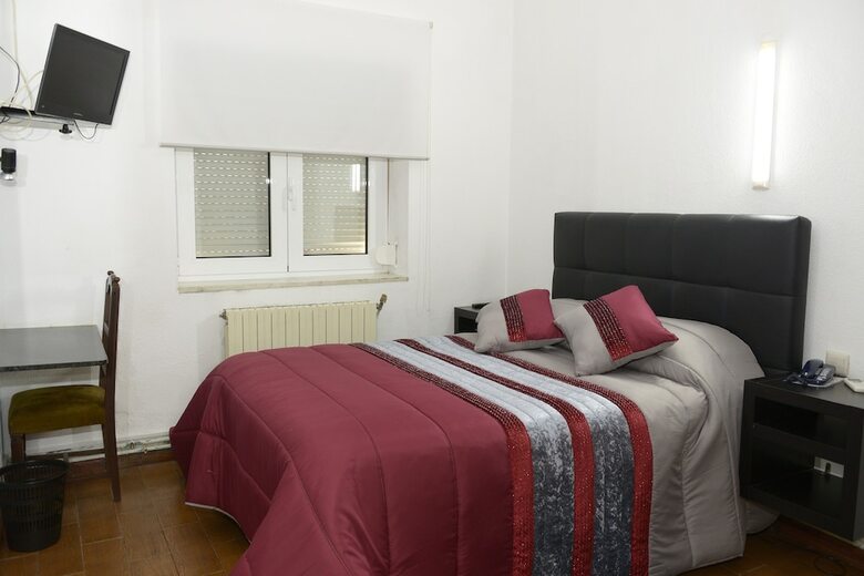 Hotel 4 Esta��es