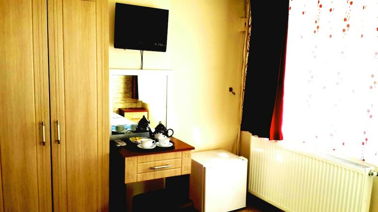 Gur Hotel