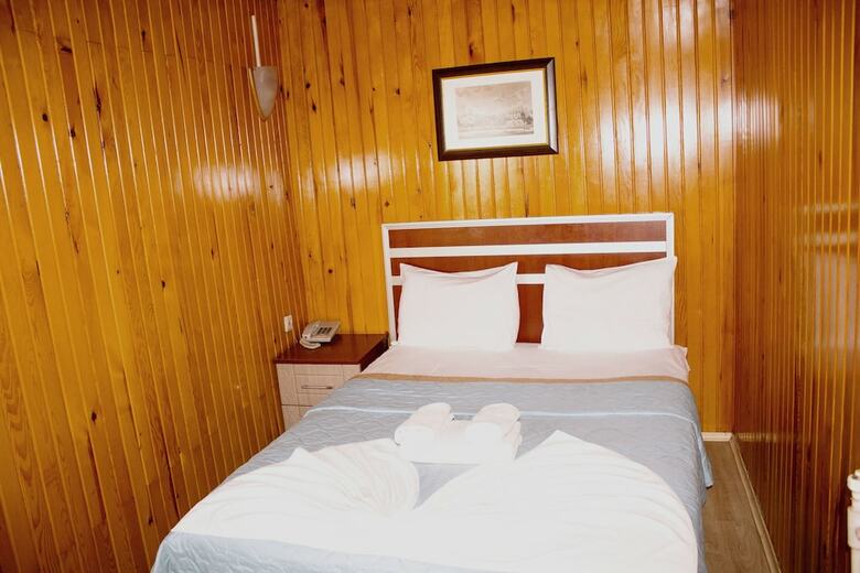 Gur Hotel