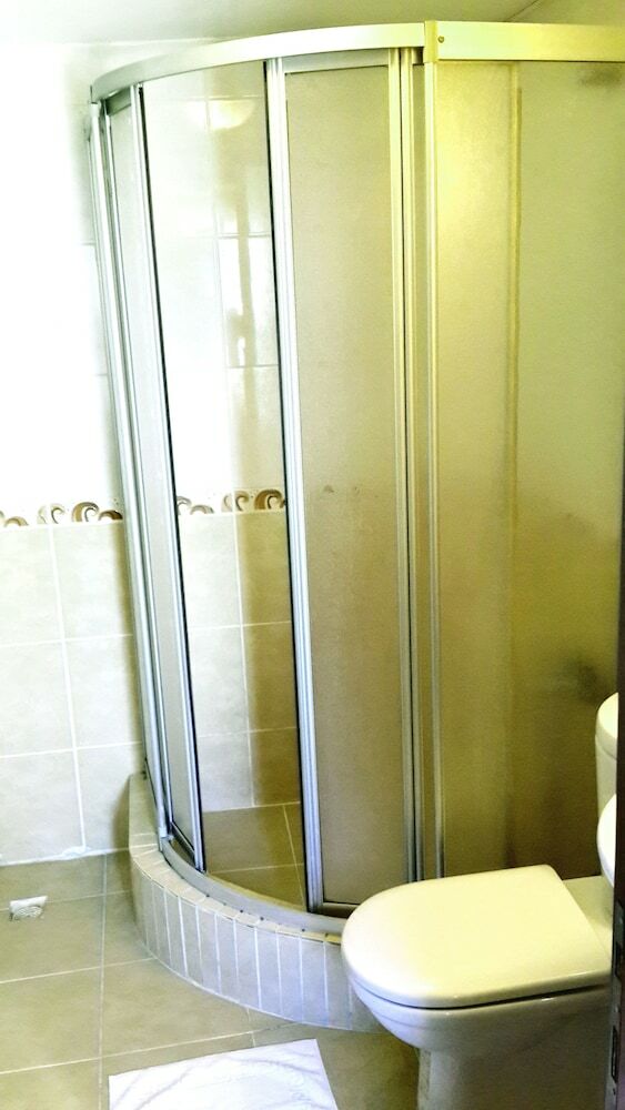 Gur Hotel