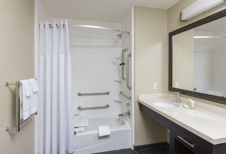 Hotel Staybridge Suites Canton