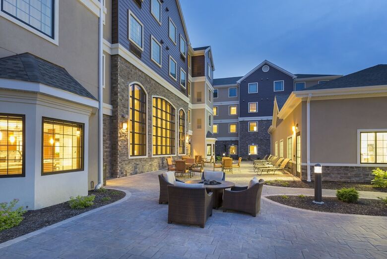 Hotel Staybridge Suites Canton