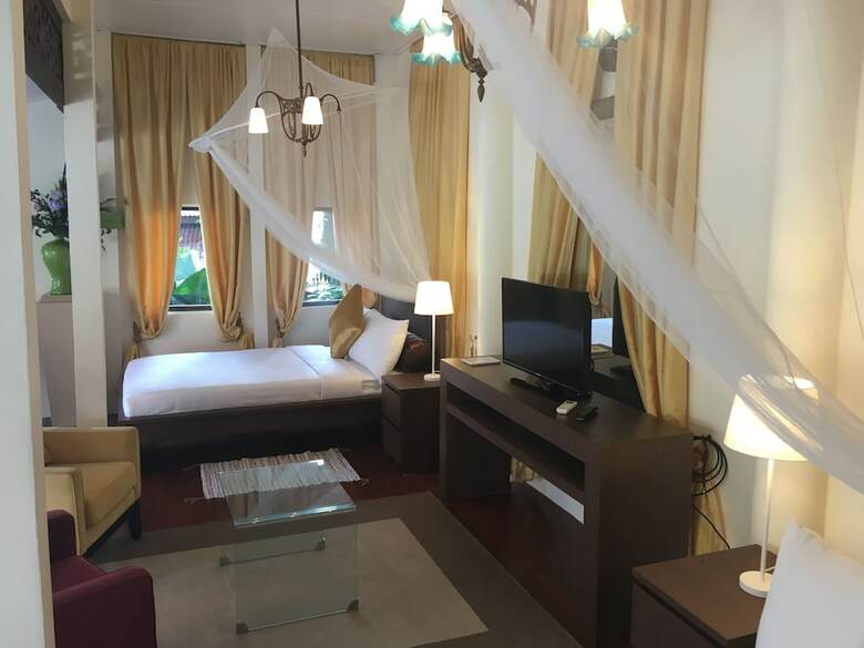 Ban Keaw Villas