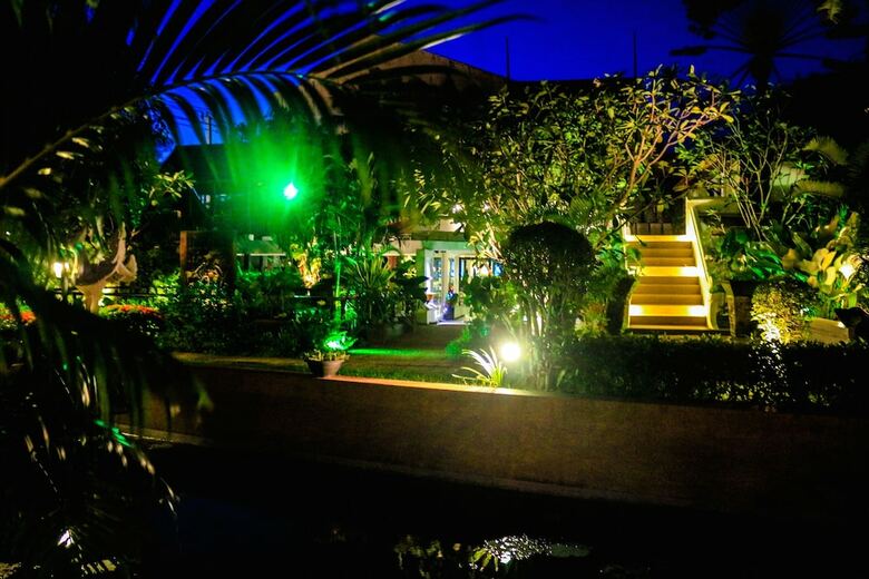 Ban Keaw Villas