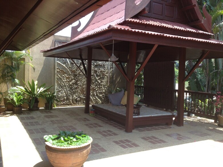 Ban Keaw Villas