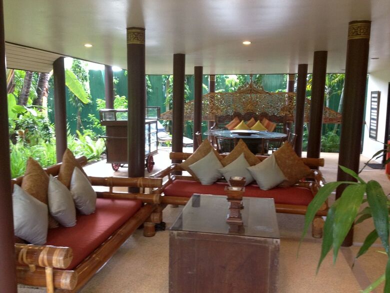 Ban Keaw Villas