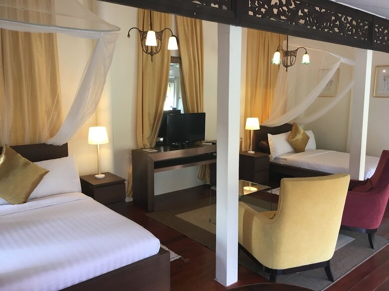 Ban Keaw Villas