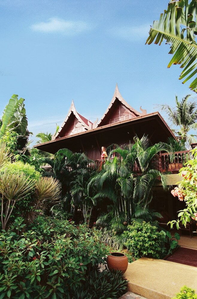 Ban Keaw Villas