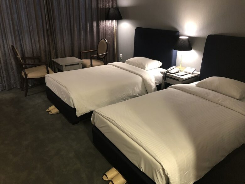 Queen Vell Hotel & Wedding
