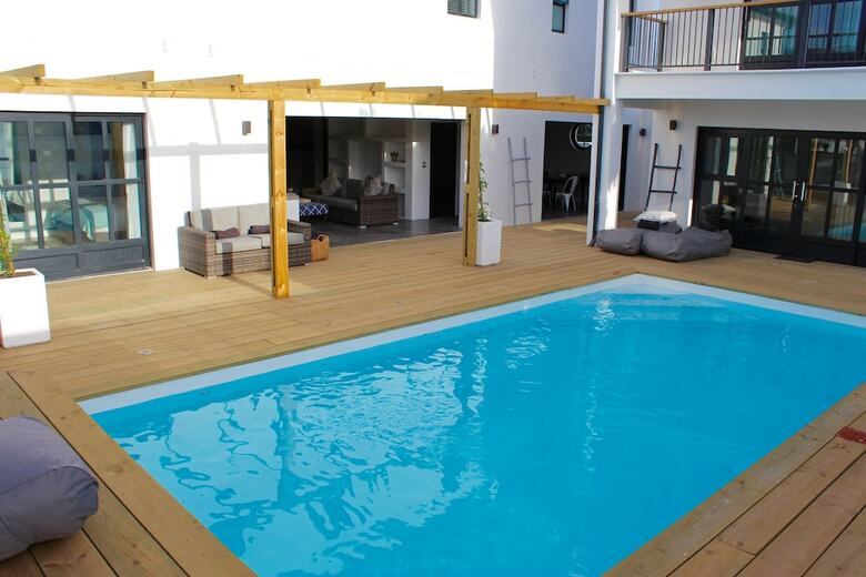 Hotel Whale Rock Luxury Lodge